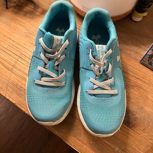Little girl Under Armour tennis shoes-size 1Y